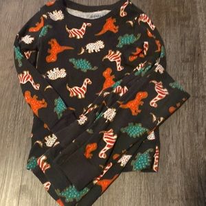 *5 for $15* Christmas pj set